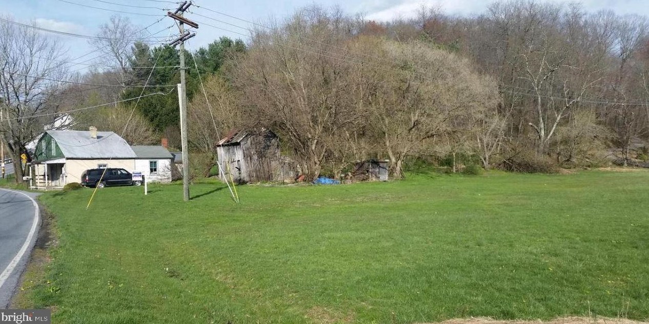 5557 Buffalo Rd, Mount Airy MD  21771-8315 exterior