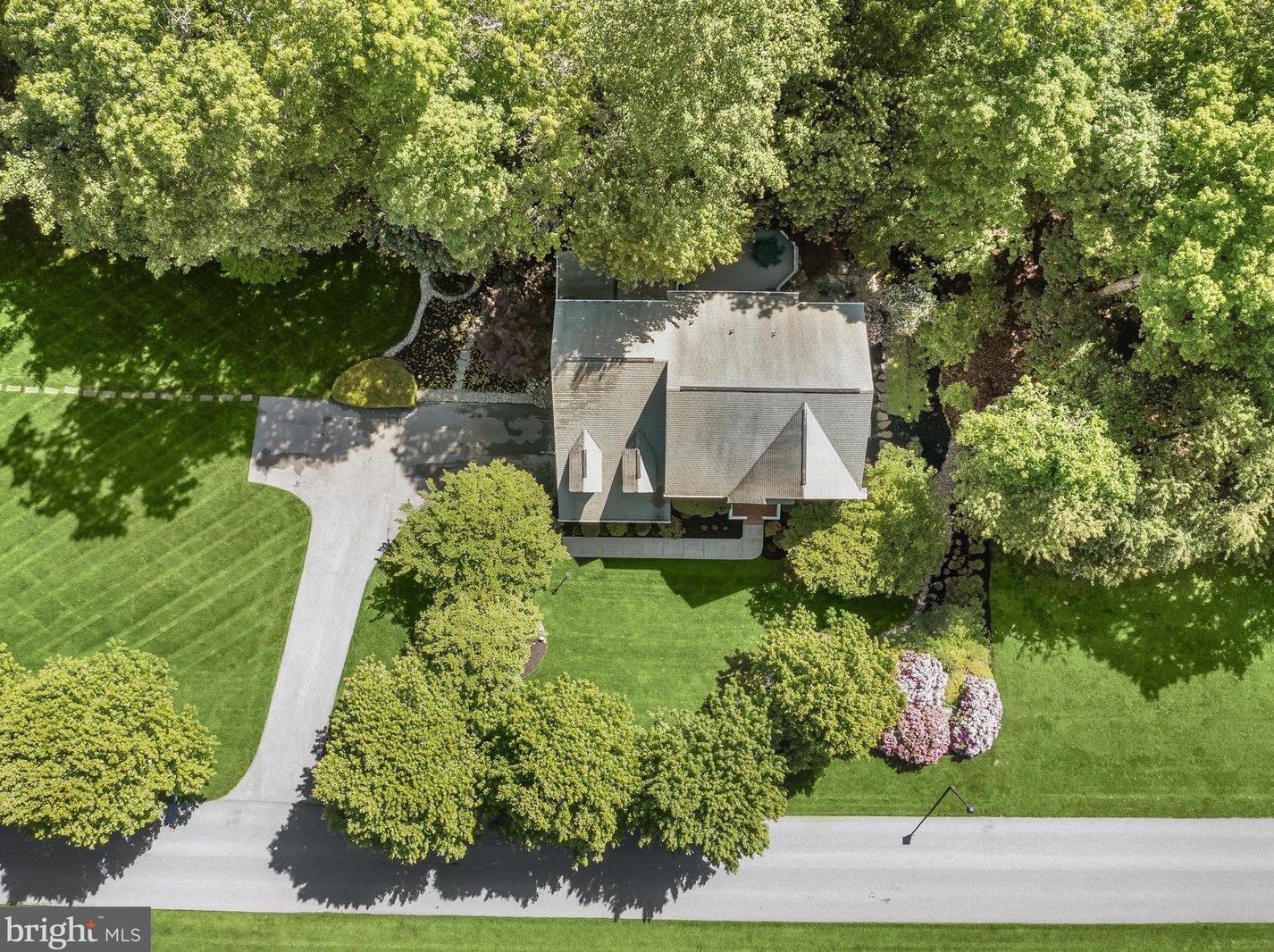 1905 Turnberry Ct, Patapsco MD 21048-1561 exterior