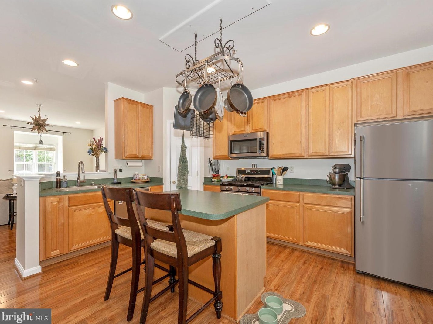 1513 Chessie Ct, Mount Airy MD 21771-7750 exterior