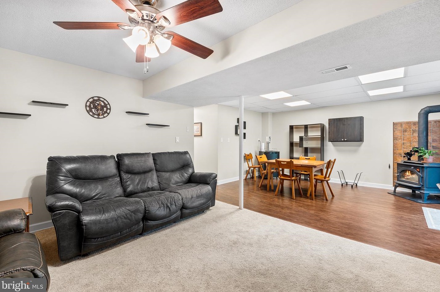 6413 Davis Rd, Mount Airy MD 21771-7207 exterior