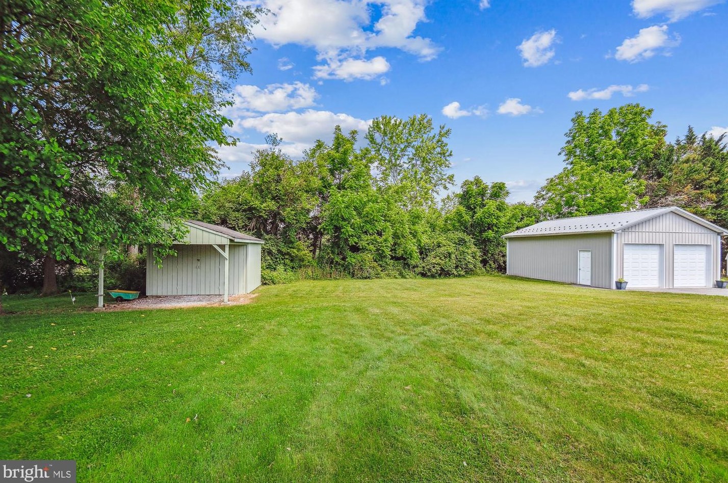 2102 Woodview Rd, Patapsco MD exterior