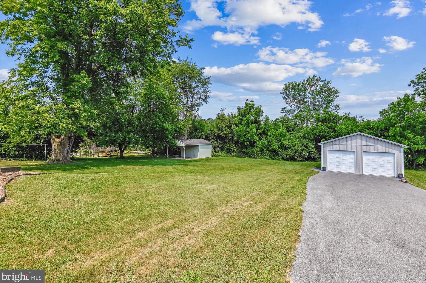 2102 Woodview Rd, Patapsco MD exterior