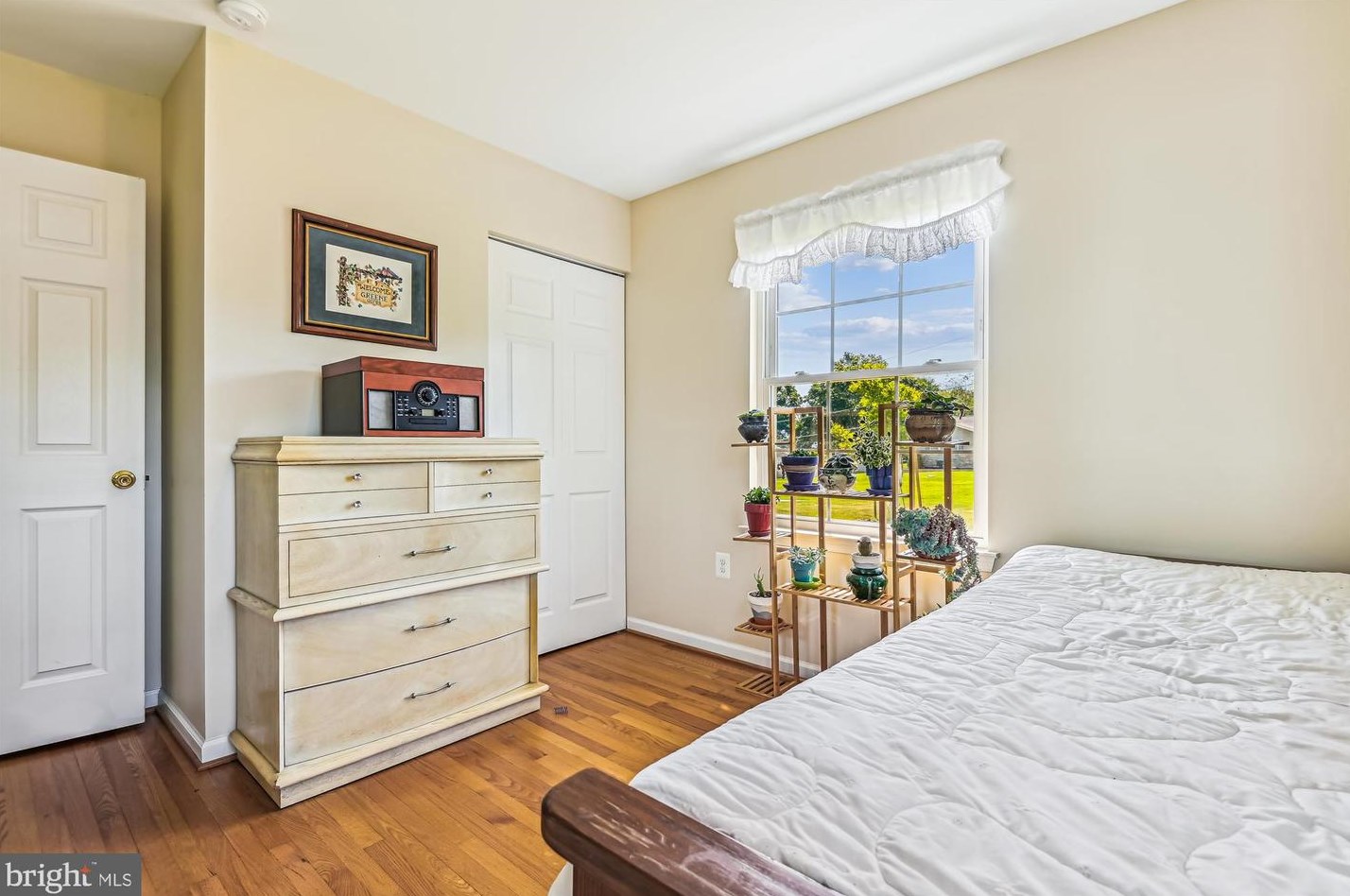 2102 Woodview Rd, Patapsco MD exterior