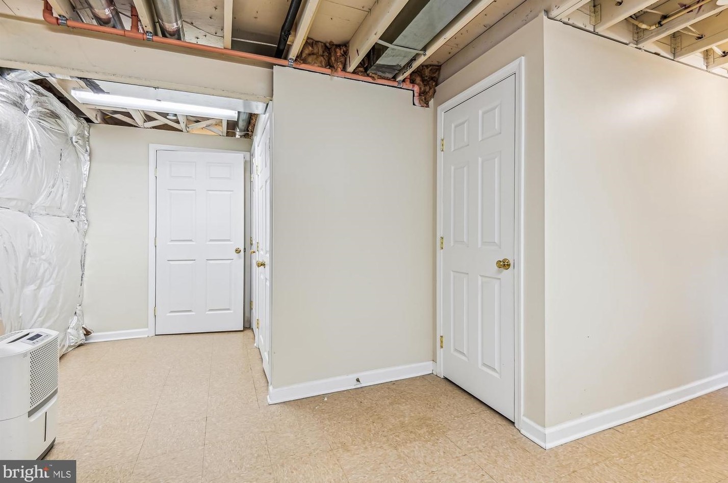 2102 Woodview Rd, Patapsco MD exterior