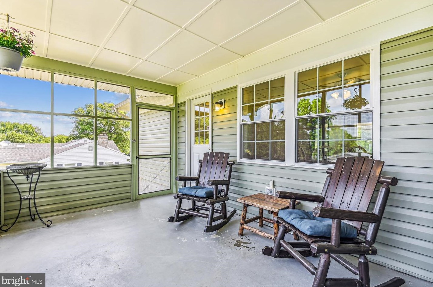 2102 Woodview Rd, Patapsco MD exterior