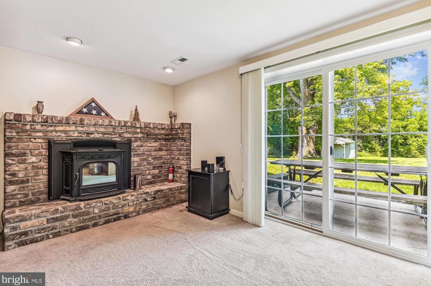 2102 Woodview Rd, Patapsco MD exterior