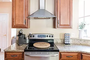 2561 Cedar Ridge Dr, Westminster, MD 21158 - Photo 5
