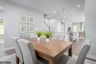 6037 Lancing Dr, Sykesville, MD 21784 - Photo 3