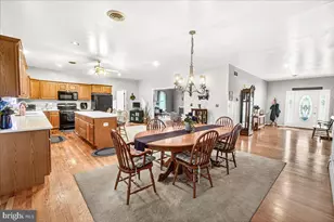 2440 Florence Dr, Westminster, MD 21158 - Photo 3