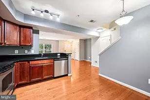 6467 Cornwall Dr, Eldersburg, MD 21784 - Photo 3