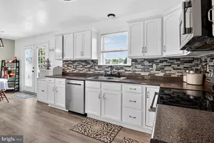 71 Fairground Ave, Taneytown, MD 21787 - Photo 3