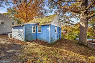 5615 Bartholow Rd, Sykesville, MD 21784 - Photo 3