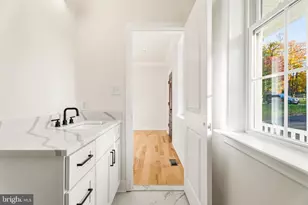 1036 Oak Dr, Westminster, MD 21158 - Photo 7