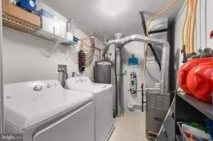 3840 Normandy Dr, Hampstead, MD 21074 - Photo 19