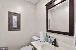 196 E Main St, Westminster, MD 21157 - Photo 11