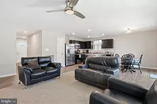 142 Crimson Ave, Taneytown, MD 21787 - Photo 3