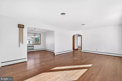 701 Park Avenue, Mount Airy, MD 21771 - Photo 9