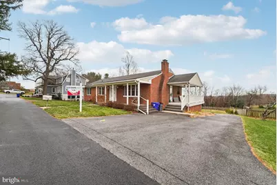 307 Bellview Avenue, Mount Airy, MD 21771 - Photo 3