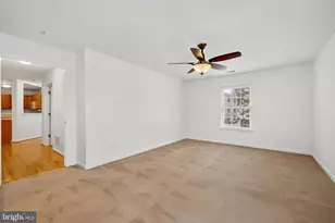 6508 Ridenour Way E, Sykesville, MD 21784 - Photo 13