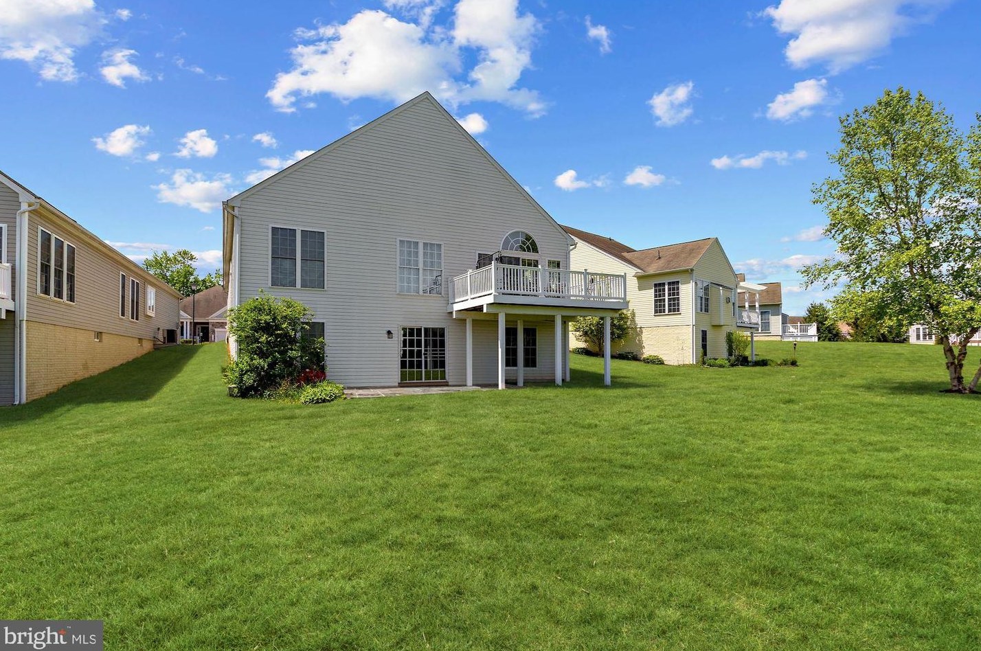 120 Saddletop Dr, Taneytown MD 21787-1546 exterior