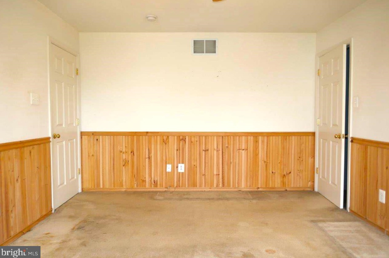 1019 Miles Ave, Cambridge MD  21613-2635 exterior