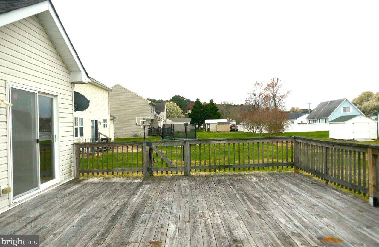 1019 Miles Ave, Cambridge MD  21613-2635 exterior