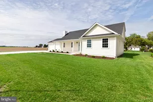 405 Collins Ave, Hurlock, MD 21643 - Photo 3