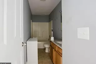 207 Broad St, Hurlock, MD 21643 - Photo 19