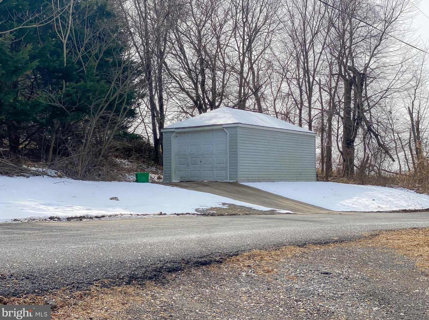 14844 Toll Rd, New Windsor MD 21776-7812 exterior