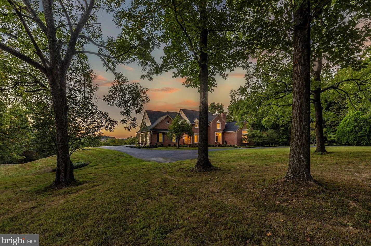 12350 Glissans Mill Rd, Mount Airy MD 21771-8514 exterior