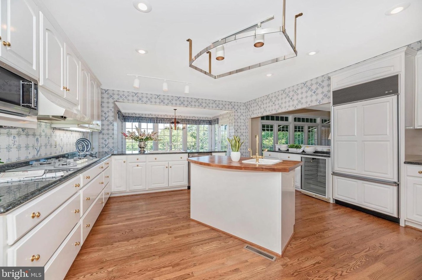 12350 Glissans Mill Rd, Mount Airy MD 21771-8514 exterior