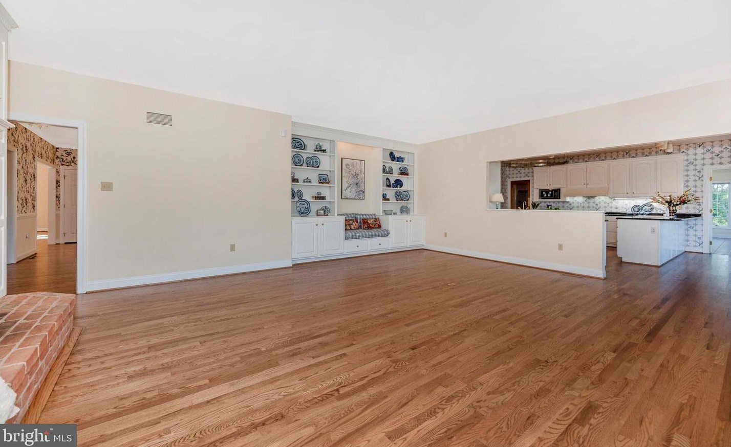 12350 Glissans Mill Rd, Mount Airy MD 21771-8514 exterior