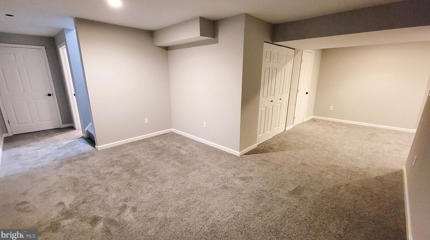 14903 Chelsea Cir, Mount Airy MD  21771-8423 exterior