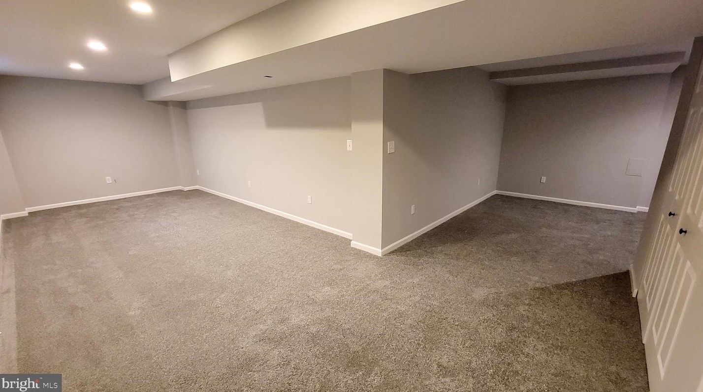 14903 Chelsea Cir, Mount Airy MD  21771-8423 exterior