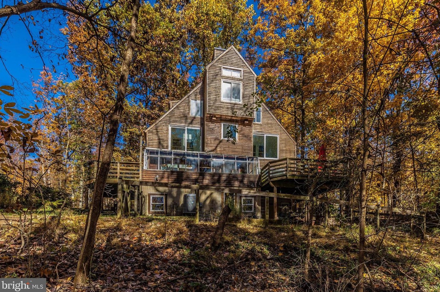 14456 Black Ankle Rd, Mount Airy MD  21771-9122 exterior