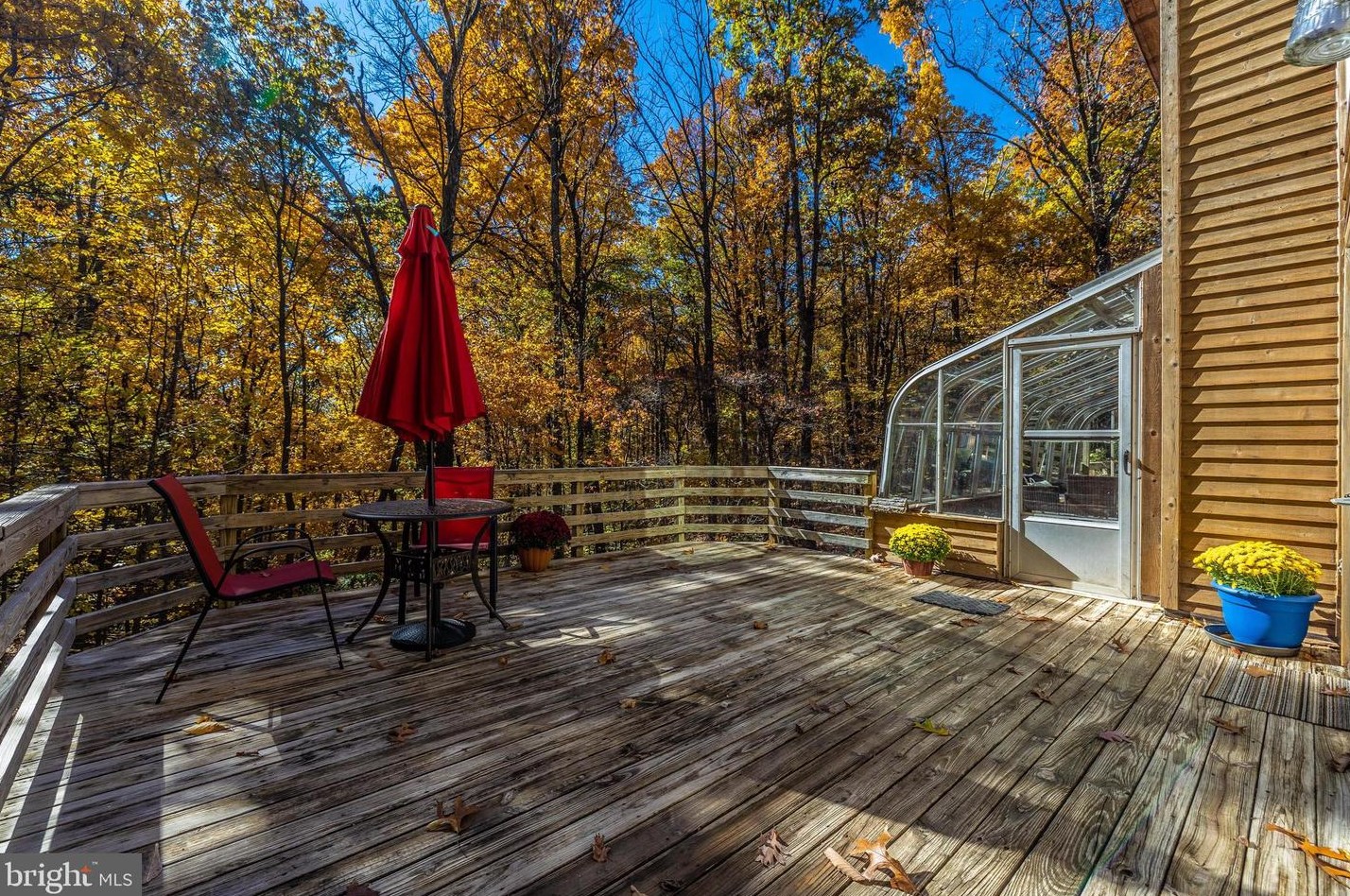 14456 Black Ankle Rd, Mount Airy MD  21771-9122 exterior