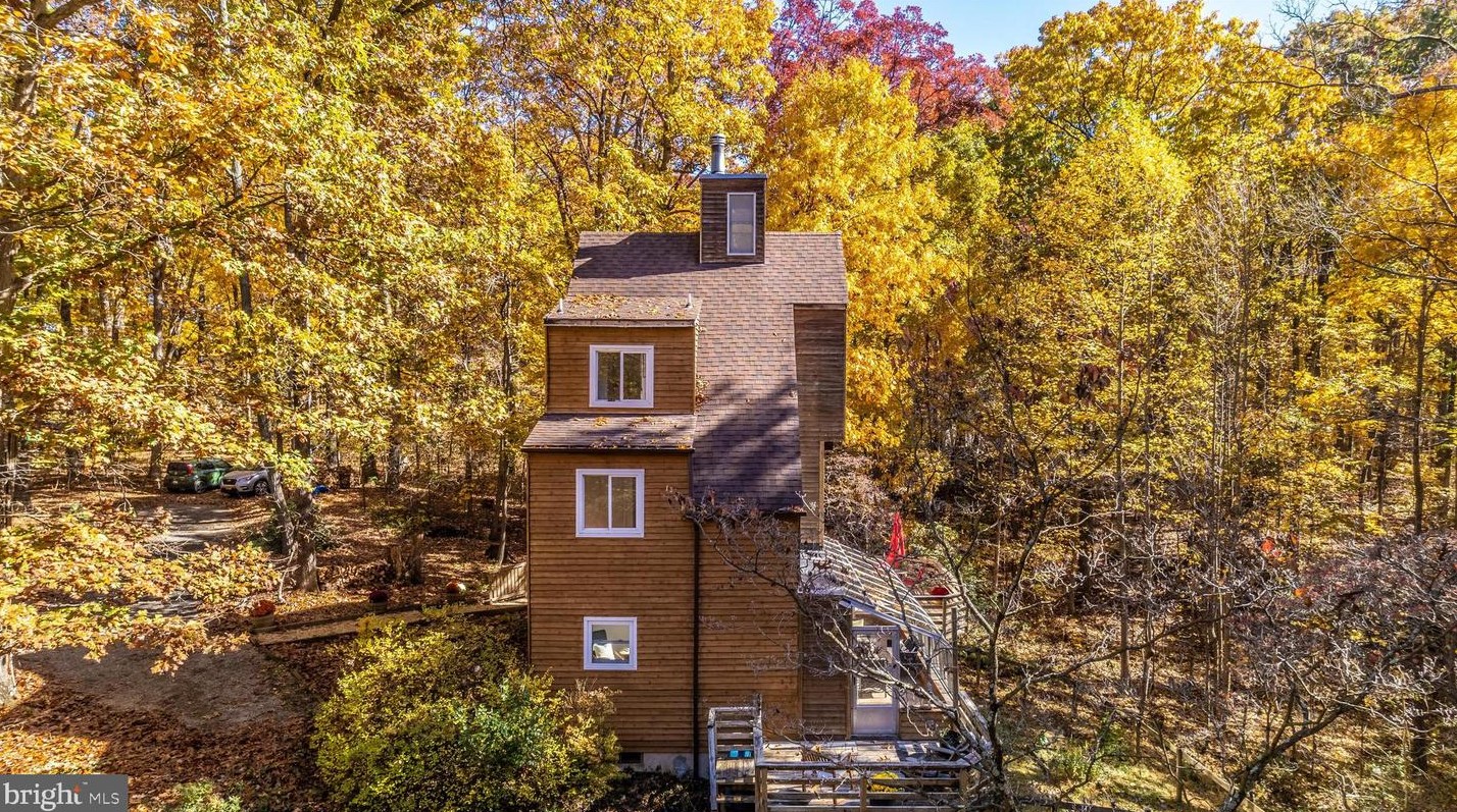 14456 Black Ankle Rd, Mount Airy MD  21771-9122 exterior