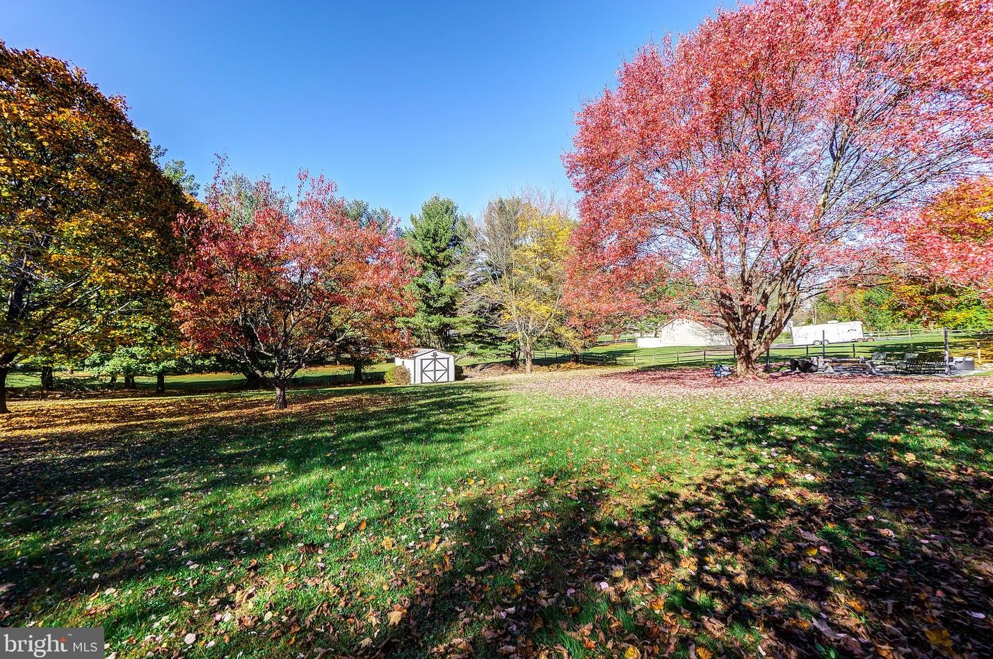 5382 Annapolis Dr, Mount Airy MD  21771-5709 exterior