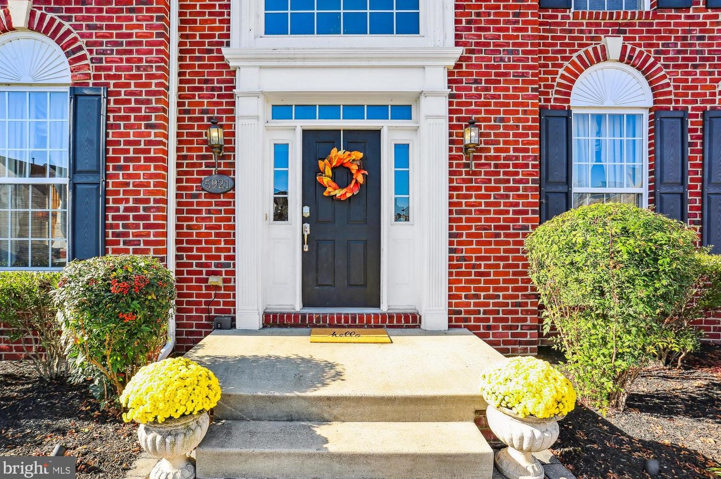 5921 Union Ridge Ct, Adamstown MD  21710-9464 exterior