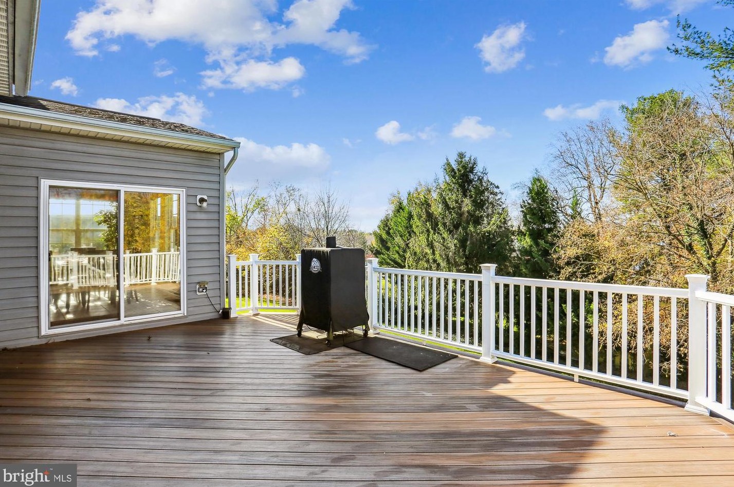 5921 Union Ridge Ct, Adamstown MD  21710-9464 exterior