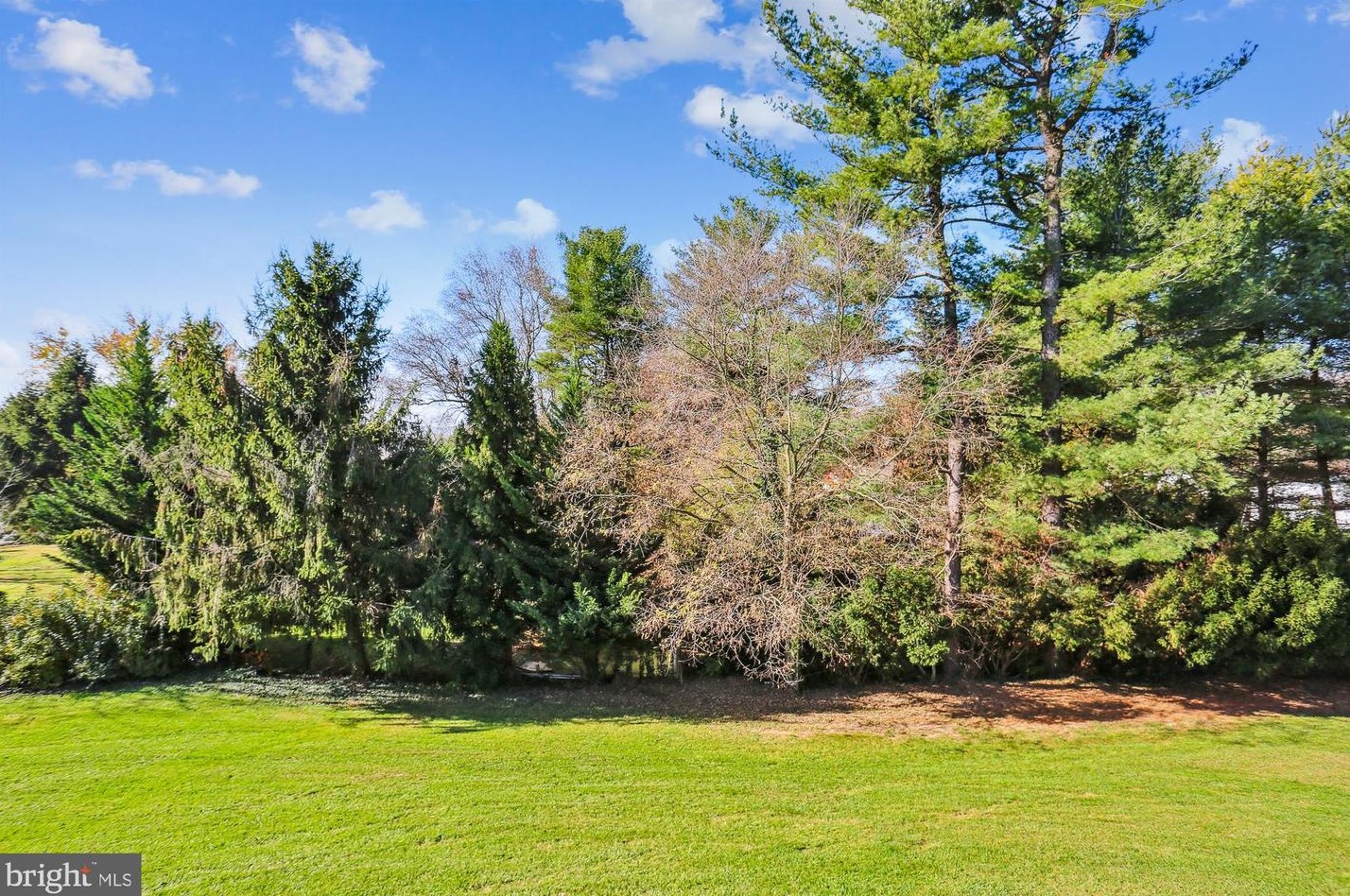 5921 Union Ridge Ct, Adamstown MD  21710-9464 exterior