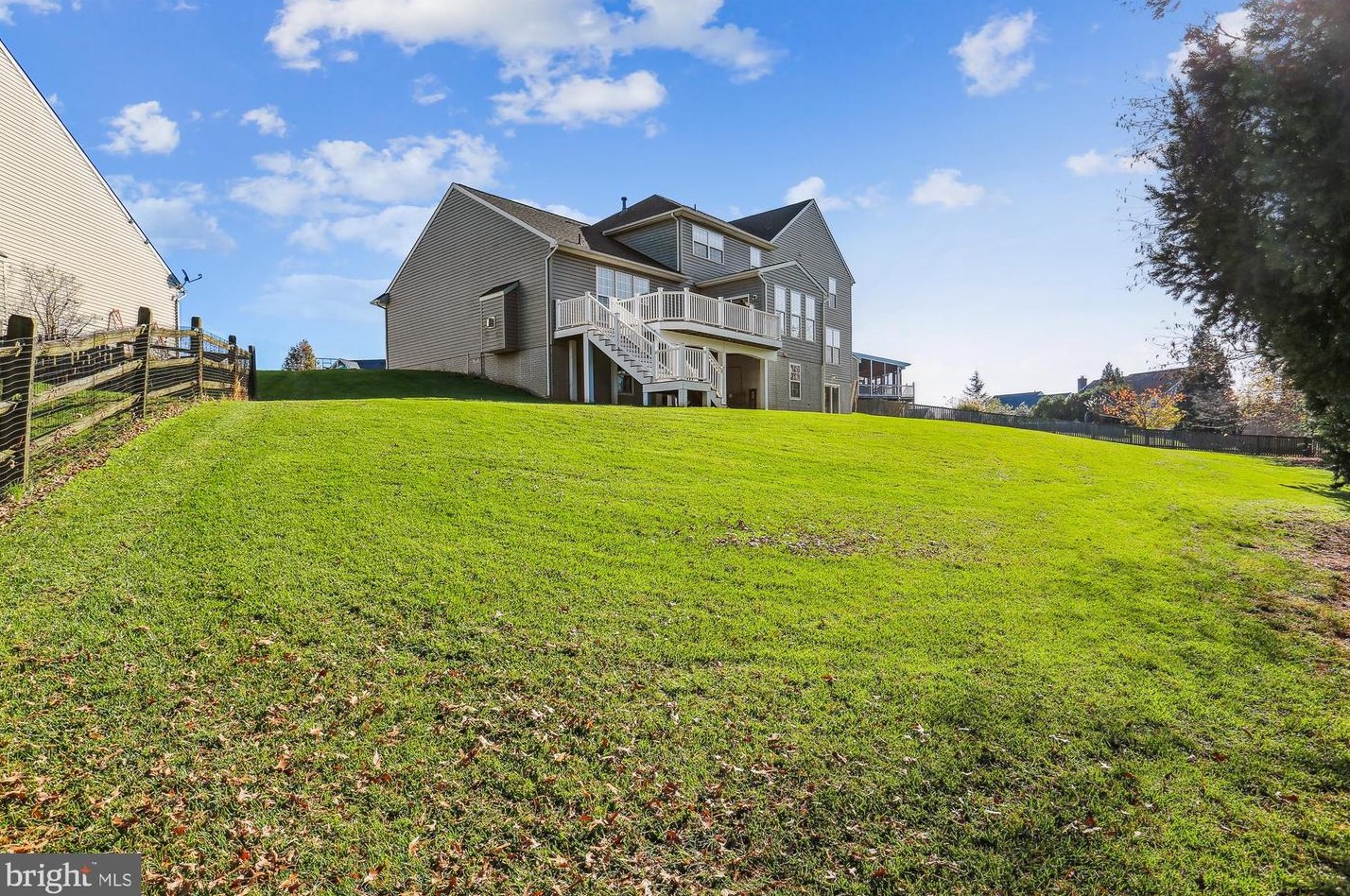 5921 Union Ridge Ct, Adamstown MD  21710-9464 exterior