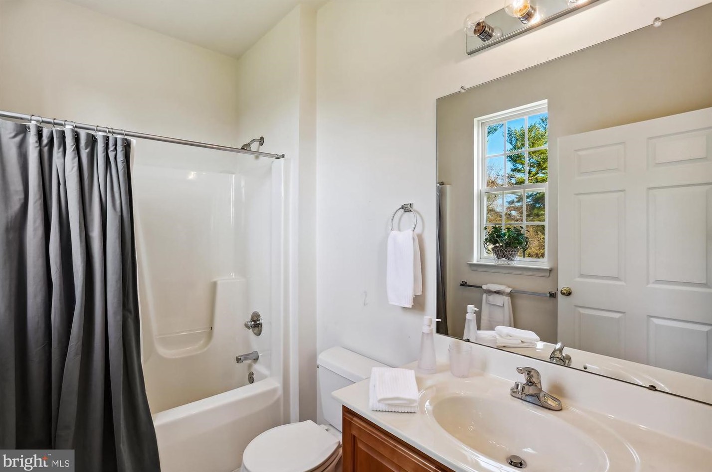 5921 Union Ridge Ct, Adamstown MD  21710-9464 exterior