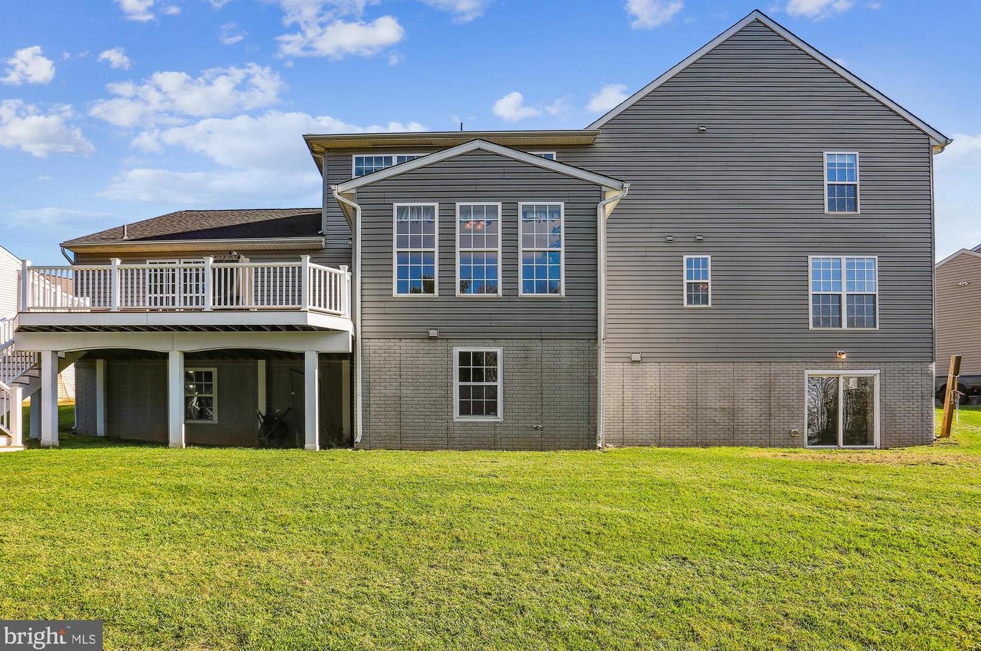 5921 Union Ridge Ct, Adamstown MD  21710-9464 exterior