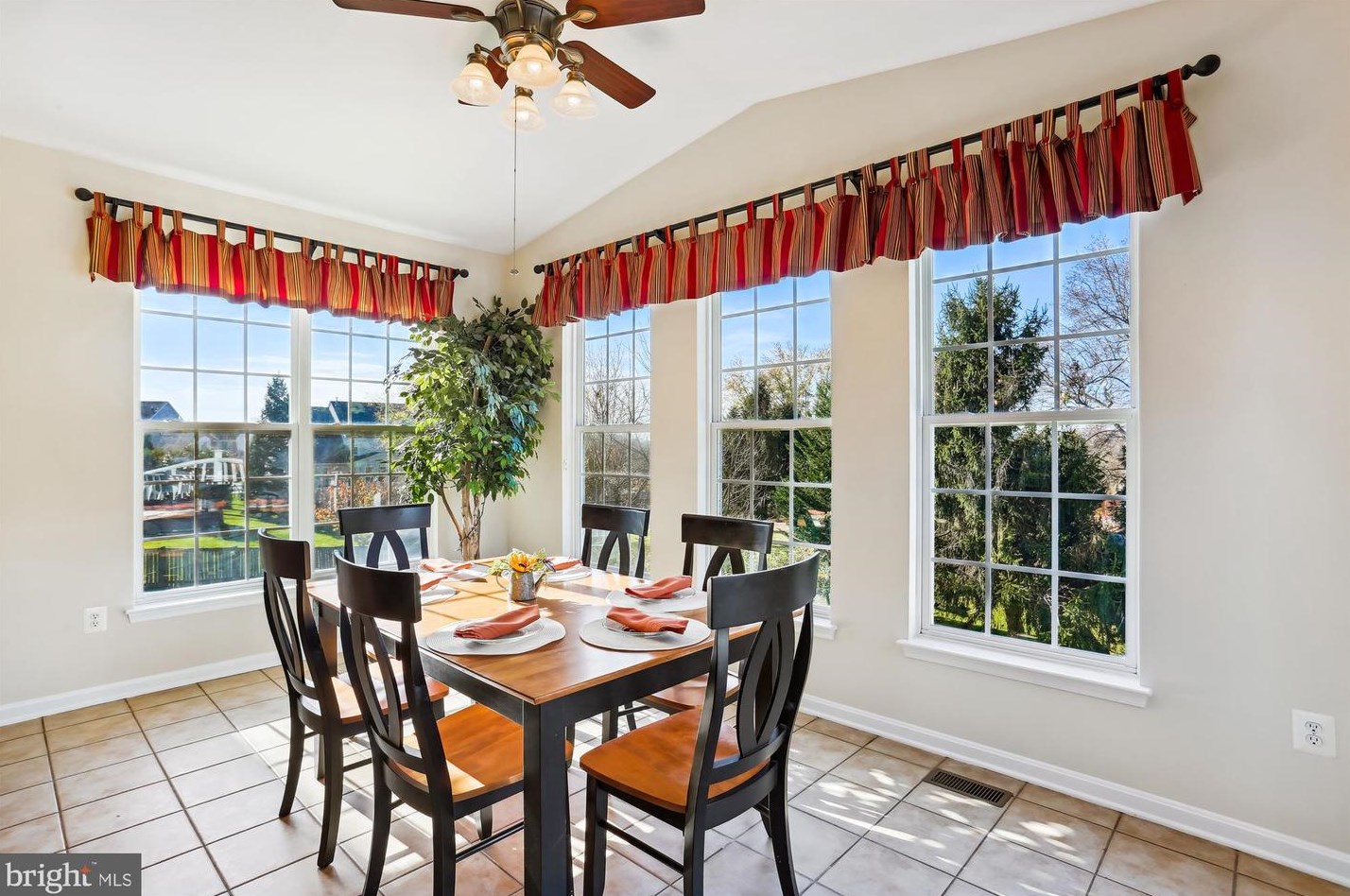 5921 Union Ridge Ct, Adamstown MD  21710-9464 exterior