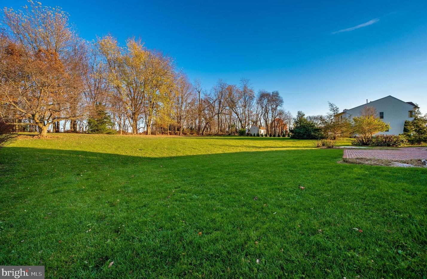 4011 Lomar Dr, Mount Airy MD 21771-4572 exterior