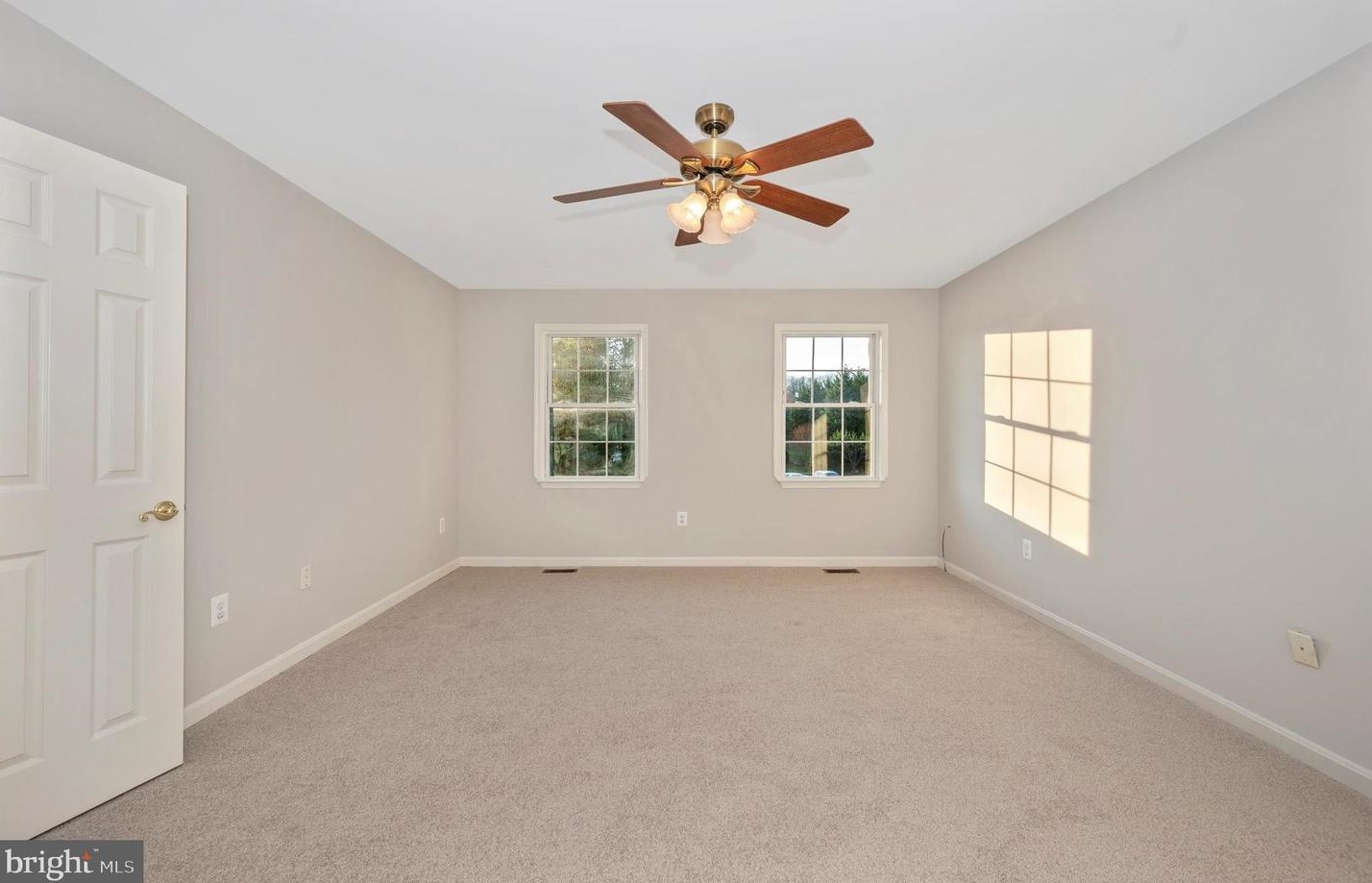 4011 Lomar Dr, Mount Airy MD 21771-4572 exterior