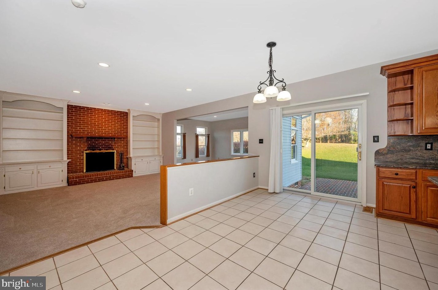 4011 Lomar Dr, Mount Airy MD 21771-4572 exterior