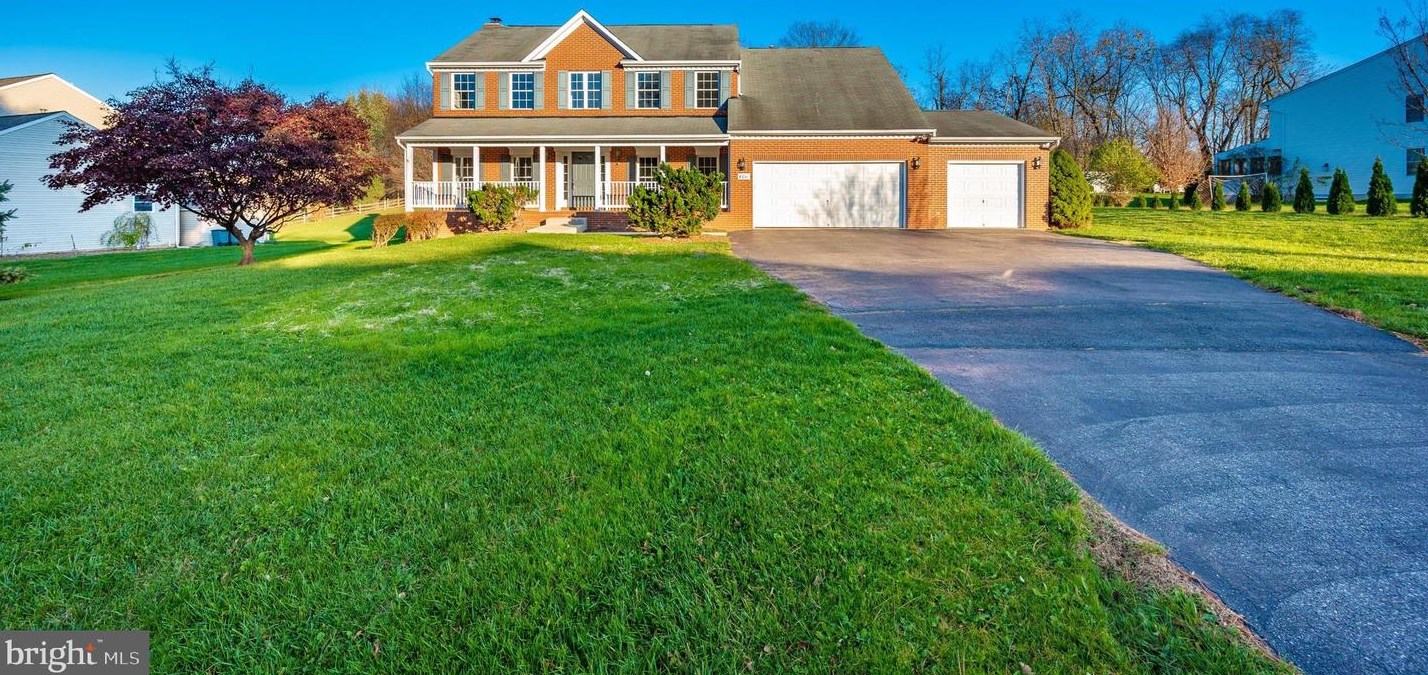 4011 Lomar Dr, Mount Airy MD 21771-4572 exterior