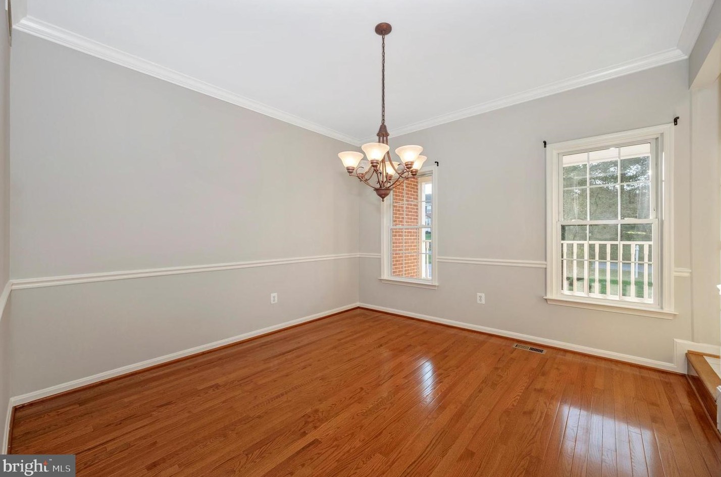 4011 Lomar Dr, Mount Airy MD 21771-4572 exterior